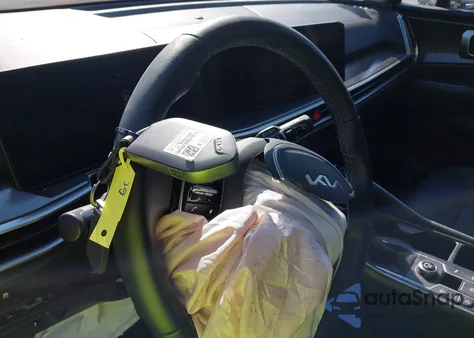 2025 Kia Sorento S из США, поврежденный, VIN 5XYRL4JC8SG327564